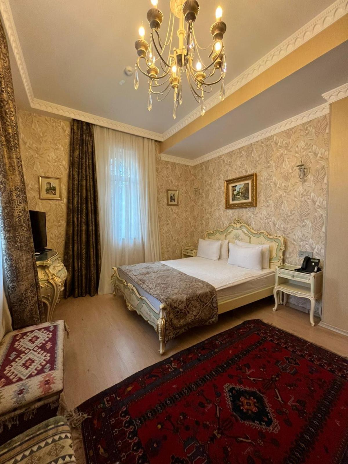 La Casa Old City Hotel Bakoe Buitenkant foto